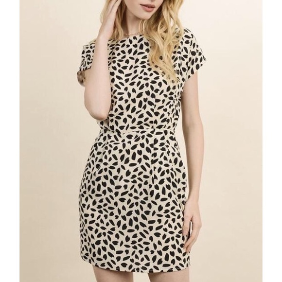 Flower pedal dress - Picture 2 of 3